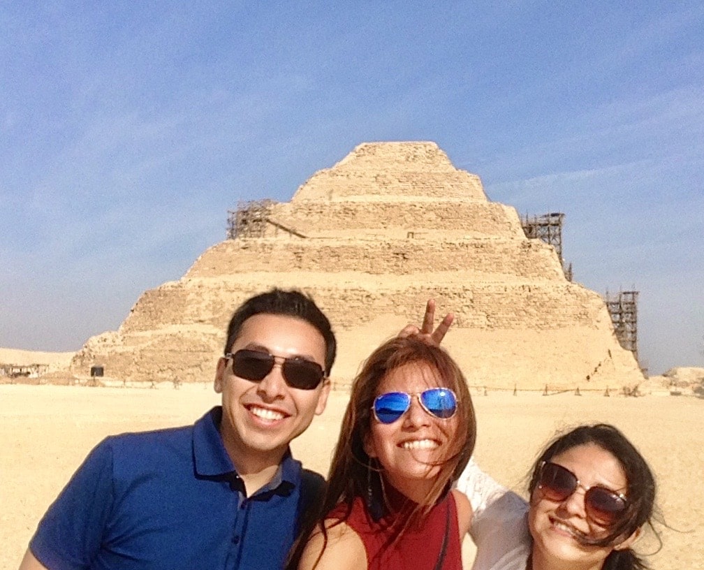 3. Giza pyramids, Sphinx and Saqqara - Full-day Private Tour 